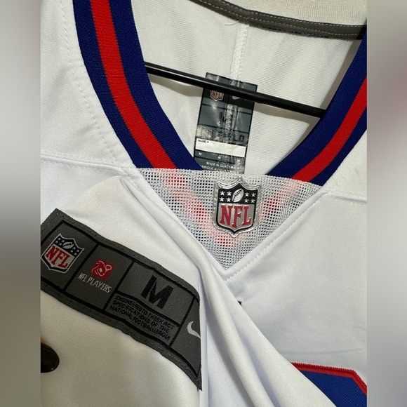 Barkley ‘On Field’ Jersey - Picture 3 of 6